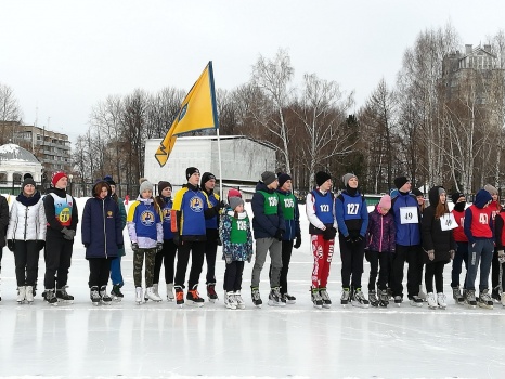 В Перми впервые за долгое время состоялись соревнования по конькобежному спорту «Быстрый лед»