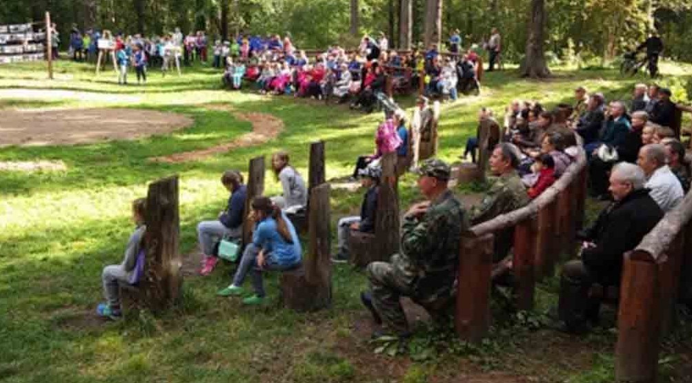 В Черняевском лесу оборудуют площадку для лекций под открытым небом