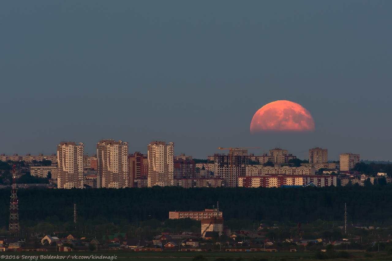 Лунное затмение в Перми