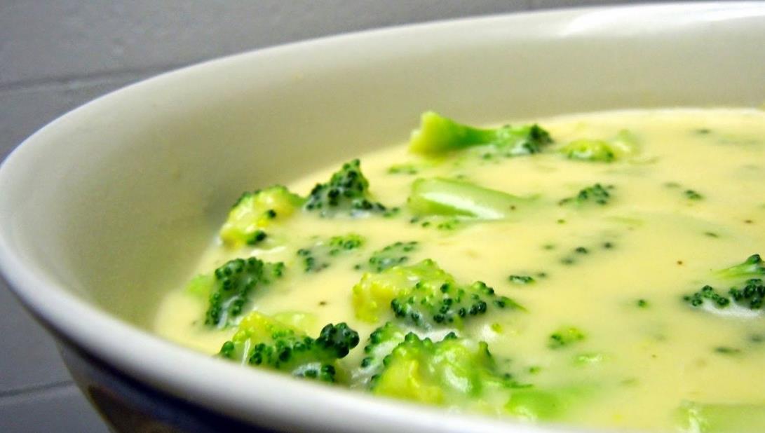 bluda na novyy god sup iz brokoli s syrom 
